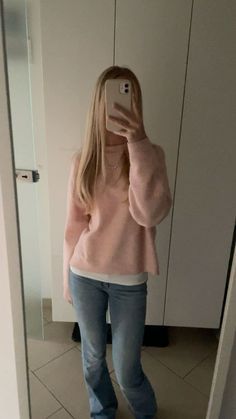 Almost vacation Girls🩶🎄 #school #almost2025 #2024 #Winter #Bsf #ly #Ootd #stockholmstyle #stockholm #fashion #clothes #pink #Styling ♥💘 Scandinavian Fits, Stockholm Style Winter, Stockholm Stil, Stockholm Style, Scandinavian Fashion, Stockholm Fashion, Fall Fits, Ootd Style, Cute Selfie Ideas