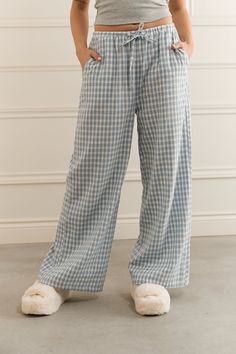 PANTALON-CARREAU-5081-WOMANCE Pyjama Pants Aesthetic, Pyjama Pants Outfit, Cute Pajama Pants, Pajama Pants Outfit, Pajamas Ideas, Pyjamas Pants, Pj Pant, Ugly Outfits, Pyjama Pants