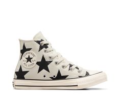 These All Stars take their name to the next level. Converse Chuck Taylor All Star Large Stars Canvas For Women In Brown, Size 8.5 Cute Converse, Womens High Top Shoes, Custom Painted Shoes, Y2k Shoes, Dr Shoes, Converse Shop, Custom Converse, All Stars Converse, Top Sneakers Women