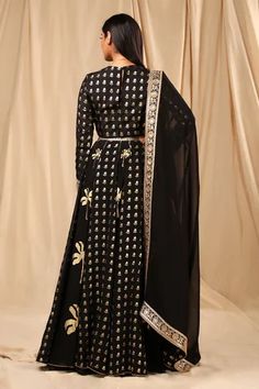 Shop for Masaba Black Crepe Coco And Wallflower Print Lehenga Set for Women Online at Aza Fashions Print Lehenga, High Neck Blouse, Luxury Sale, Organza Dupatta, Raw Silk, Set For Women, Festival Wear, Aza Fashion, Black Blouse