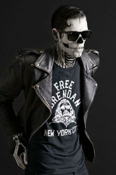 H.D- Mens Halloween Costumes Diy, Original Halloween Costumes, Hd Make Up, Mens Halloween, Skeleton Halloween Costume, Classy Halloween, Halloween Makeup Pretty, Halloween Makeup Scary