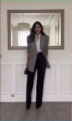 Outfit Formal Mujer, Old Money Fashion, Money Fashion, Look Office, Business Attire Women