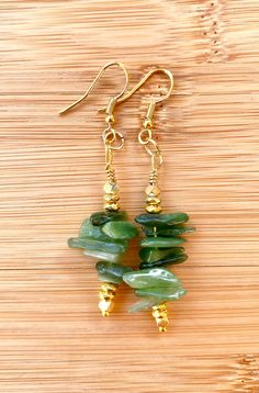 Adjustable Gemstone Bead Drop Earrings, Gold Jade Jewelry With Stones, Spiritual Jade Dangle Earrings, Agate Gemstone Bead Dangle Earrings, Trendy Agate Drop Earrings, Agate Drop Earrings With Matching Set, Jade Stone Jewelry Making Supplies, Spiritual Jade Dangle Jewelry, Green Agate Drop Earrings