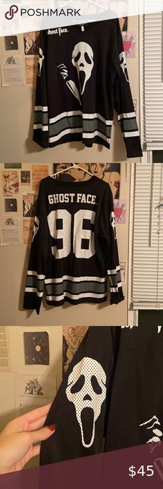 NWOT Ghostface Scream Jersey Ghost Face Jersey, Ghostface Jacket, Scream Outfit Ideas, Ghostface Accessories, Ghostface Clothes, Scream Clothes, Ghostface Sweater, Ghostface Outfit