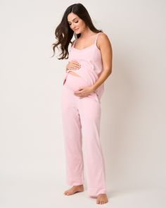 Designed to provide optimum comfort and support throughout your pregnancy and beyond, our Maternity Pant in Pima Cotton is thoughtfully designed with an over the belly support band, providing gentle and firm support to your growing baby bump. It’s versatile design makes it ideal for various stages, including both before and after welcoming your new bundle. You will be tucked in luxury and off to dreamland. Bonne nuit. Pregnancy Pajamas, Belly Support Band, Bump It, Paloma Dress, Luxury Sleepwear, Maternity Pajamas, Belly Support, Cozy Pants, Gift Presentation