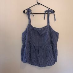 Old Navy Nwt Gingham Tank Top Tie Up Straps Tiered Ruffle Blue And White Length: 18.5 From Top Chest Seam P2p: 26in Summer Casual Tops With Grid Pattern, Casual Summer Tops With Grid Pattern, Casual Grid Pattern Tops For Summer, Gingham Tank Top, Cutest Clothes, Navy Gingham, Old Navy Tops, Navy Tops, Gingham