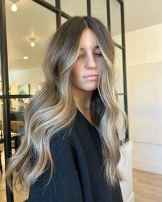 Brown Hair With Few Blonde Highlights, Neutral Brown Blonde Balayage, Blonde To Brown Hair Transition, Nbr Extensions Before After, Blonde In Brown Hair, Brown Hair With Blonde Highlights Balayage, Blonde Balayage On Dark Hair Brunettes, Bronde Fall Hair, Brown Hair Blonde Balayage