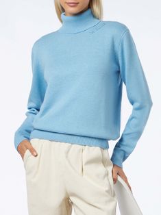 Woman knitted light blue turtleneck sweaterBlended cashmereRegular fitElastic waistbandComposition: 40% Wool, 30% Viscose, 20% Poliamide, 10% Cashmere Blue Cashmere Sweater With Ribbed Collar, Blue Cashmere Sweater With Ribbed Cuffs, Elegant Blue Wool Sweater, Blue Cashmere Winter Tops, Blue Fitted Cashmere Sweater, Blue Cashmere Sweater For Fall, Blue Casual Cashmere Tops, Fitted Blue Cashmere Sweater, Casual Blue Cashmere Top