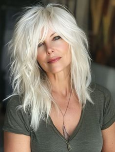 Platinum Hair With Dark Lowlights, Long Silver Hair With Bangs, Blonde Fringe Hairstyles, Fun Fall Hair Colors For Blondes, Platinum Ice Blonde Hair, Blonde Highlight Ideas, Platinum Blonde Hair Ideas, Blonde Scene Hair, Long Silver Hair