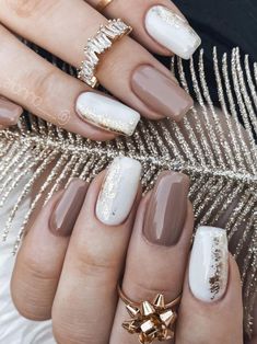 Pretty January Nails, Classy January Nails, January Dipped Nails, Dip Powder Nails January 2023, Cute January Nails Simple, January Short Nail Ideas, Pretty Winter Nails Classy Short, January Nail Designs Square, January Nails Ideas Simple Classy