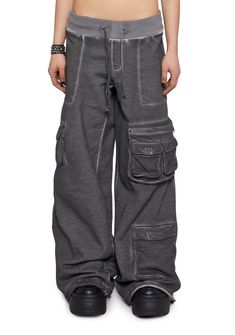 base Black Cargos, Cargo Pants With Pockets, Tripp Pants, Silly Clothes, Streetwear Male, Cotton Cargo Pants, Cargo Pants Outfit, Outfit 90s, Pants With Pockets