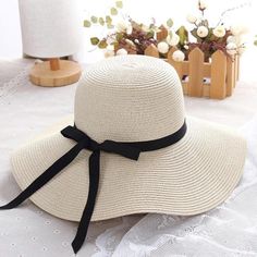 Limited Stock Available - Click "ADD TO CART" To Get Yours Now For 50% OFF 🔥 Add some summer flair to the season with this classic summer straw hat. This Arimonz straw hat is ideal for those sunny days when you want to create a little shade. It is made with quality materials, such as 100% woven straw and a sturdy, wide brim that can keep off even the hottest of rays. It's perfect for those gentle summer breezes or to wear on a relaxing weekend stroll. Features: Comfortable to wear Made With Str Casual Straw Hat, Floppy Straw Hat, Summer Straw Hat, Sun Block, Bohemian Style Dresses, Summer Cap, Summer Hats For Women, Beach Casual, Sun Beach