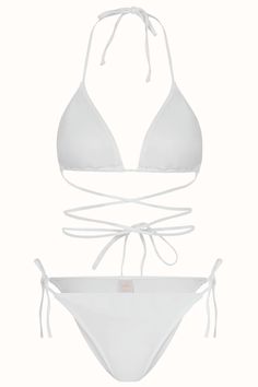 -Bikini set with adjustable tie-up detail. 80%PA 20%EA Vacation Triangle Top Swimwear With Cross-tied Details, Vacation Triangle Top Cross-tied Swimwear, Cross-tied Triangle Top Swimwear For Beach, Cross-tied Strappy Swimwear For Sunbathing, Cross-tied Triangle Top Swimwear For Poolside, Cross-tied Triangle Top Swimwear For Pool, Cross-tied Swimwear For The Beach, Cross-tied Beachwear Swimwear, Adjustable Cross-tied Swimwear For Poolside