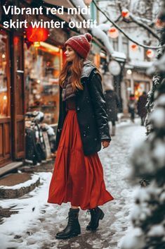 Red Midi Skirt Outfit, Midi Skirt Outfit Winter, Denim Midi Skirt Outfit, Outfits For Short Women, Boring Outfits, Red Midi Skirt, Skirt Tulle, Best Winter Outfits