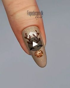 Black Virgin Mary, Xmas Art, Winter Deer, Gel Paint, Winter Frost, Clear Top, Instagram Nails, New Year's Nails