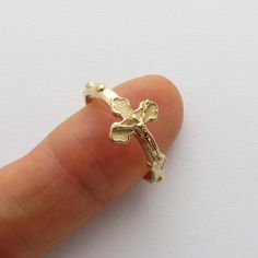 RR2016 Rosary Ring 14K 18K Solid Gold Cross Weight : Approx 2.4g±30% Width:Approx 2.4mm±10% Thickness: Approx 1.0mm±10% *Ring weight varies according to size. Shipping Method Shipment EMS Express Mail Service It usually takes 5~10 working days for the package to arrive from the date of shipment depending on the country and postal system. Rosary Ring, Jewelry Accessories Ideas, Dope Jewelry, Birthday Ring, Classy Jewelry, Jewelry Lookbook, Funky Jewelry, Gold Cross, Girly Jewelry