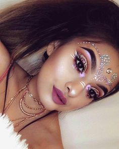 Coachella Make-up, Edc Makeup, Carnaval Make-up, Music Festival Makeup, Eye Makeup Glitter, Festival Fashion Outfit, Fantasy Make-up, Coachella Makeup, Make Carnaval