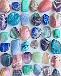 Minerals Aesthetic, Pretty Crystals, Crystal Altar, Crystals For Sale, Crystal Healing Stones