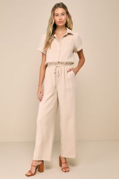 Laidback Living Beige Button-Front Short Sleeve Jumpsuit Jumpsuit Lulus, Cute Office Outfits, Beige Jumpsuit, Short Sleeve Jumpsuit, Comfy Jumpsuits, Jumpsuit Casual, Beige Shorts, Personal Style Inspiration, Jumpsuit Summer