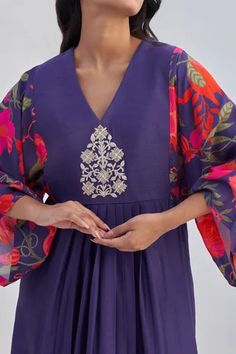 Shop for Archana Shah Purple Silk Conte Kimono Tunic for Women Online at Aza Fashions Festive V-neck Dress With Resham Embroidery, Designer V-neck Kurta With Printed Motifs, Bohemian Chanderi Kurta With Embroidered Neckline, Embroidered Chanderi Anarkali Kaftan, Festive Kaftan With Floral Embroidery And Traditional Drape, Traditional V-neck Sets With Embroidered Neckline, Festive Designer Kaftan With Printed Motifs, Designer Maxi Embroidered Dress With Floral Detail, Eid Floral Embroidered Chanderi Kaftan