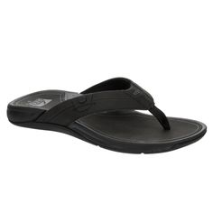 Reef San Onofre Men's Vegan Contoured Thong Flip Flop Sandal Feel Good Down To Your Sole In The San Onofre Men's Flip Flop Sandal From Reef. With A Vegan Leather Upper Featuring A Soft Lining, This Thong Sandal Is Water Friendly For Boat Or Beach. The Signature Footbed Is Anatomically Contoured With Enhanced Arch Support While The Outsole Grips Without Leaving A Mark. Synthetic Upper Slip-On Enhanced Arch Support Eva Footbed Non-Marking Rubber Outsole Brand New W/ Box This Item Ships In 2-4 Busi Adjustable Black Flip Flops For Surfing, Black Sandals With Arch Support For Surfing, San Onofre, Reef Shoes, Thong Sandals, Arch Support, Flip Flop, Flip Flop Sandals, Mens Flip Flop