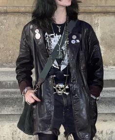 Muscular Goth Men, Masc Rock Outfits, Masc Tradgoth Outfits, Masc Tradgoth, Masculine Punk Outfits, 90s Goth Men, Trad Goth Outfits Masc, Masc Punk Outfits, Goth Outfits Masc