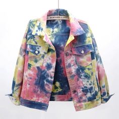 Ink printing tie-dye color short jeans coat, loose BF all-match jacketMaterial:denimStyle:bfFeatures:tie-dye printColor:as pictureSize:S,M,L(S) Chest :104 Shoulder :50 Length :54 Sleeve length: 44&ltp>(M) Chest :108 Shoulder :51 Length :55 Sleeve length: 45</p>&ltbr/>&ltp>(L) Chest :112 Shoulder width :52 Length :56 Sleeve length: 46</p>&ltbr/> Multicolor Long Sleeve Denim Jacket For Summer, Casual Multicolor Denim Jacket For Summer, Multicolor Cotton Outerwear For Summer, Multicolor Denim Jacket With Pockets For Spring, Summer Acid Wash Denim Jacket, Trendy Multicolor Long Sleeve Denim Jacket, Trendy Colorful Outerwear For Spring, Casual Multicolor Cotton Denim Jacket, Multicolor Cotton Denim Jacket Casual