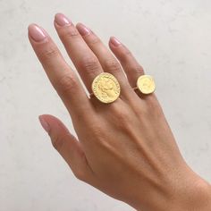 Gold signet ring stacking ring coin ring minimalist ring | Etsy Minimal Vanity, Gold Coin Jewelry, Gold Coin Ring, Gold Medallion Necklace, Gold Pinky Ring, Gold Chain Choker, Coin Earrings, Gold Signet Ring, Coin Ring