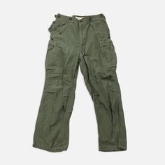 Retro Straight Leg Bottoms With Cargo Pockets, Retro Full-length Bottoms With Cargo Pockets, Retro Full-length Cargo Pants With Pockets, Vintage Wide-leg Cargo Pants, Retro Full Length Cargo Pants With Pockets, Vintage Cotton Parachute Pants With Pockets, Retro High Waist Cargo Pants, Vintage Style Cotton Parachute Pants With Pockets, Vintage Straight Leg Parachute Pants With Cargo Pockets