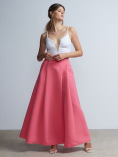 Spring Party Voluminous Maxi Skirt, Spring Party Maxi Skirt With Voluminous Skirt, Flowy Pleated Skirt For Brunch, Chic Voluminous Pink Maxi Skirt, Chic Pink Voluminous Maxi Skirt, Summer Party Flared Skirt, Spring Party Lined Maxi Skirt, Voluminous Summer Pleated Skirt For Parties, Spring Voluminous Lined Maxi Skirt