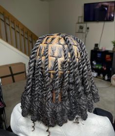 Viscose Shirts, Short Box Braids Hairstyles, Beautiful Black Hair, Knitted Shirt, Quick Natural Hair Styles, Birthday Hairstyles, Box Braids Hairstyles For Black Women, Cute Braided Hairstyles, Braided Cornrow Hairstyles