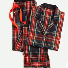 Jcrew Tartan Plaid Vintage Pajama Set. Size Small. Brand New!!! No More Stealing His Pajamas. Our Take On The Borrowed-From-The-Boys Classic Is Designed In Soft Cotton Poplin With An Easy Fit (Read: It's The Comfiestand Chicestway To Get Your Eight Hours). Cotton. Long Sleeves. Machine Wash. Vintage Pajama, Pajamas For Teens, Pijamas Women, Black Tartan, Vintage Pajamas, J Crew Vintage, Stewart Tartan, Plaid Pajamas, Holiday Pajamas