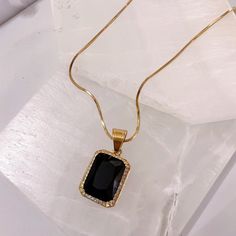 GOLD JEWEL ONYX MINI necklace Luxury Black Cubic Zirconia Necklaces, Luxury Black Chain Necklace As A Gift, Elegant Black Gold Plated Chain Necklace, Elegant Black Gold-plated Chain Necklace, Luxury Black Cubic Zirconia Necklace, Black Pendant Chain Necklace, Tarnish Resistant, Black Gold-plated Adjustable Chain Jewelry, Black Pendant Chain Necklace Gift, Gold Onyx Necklace With Adjustable Chain