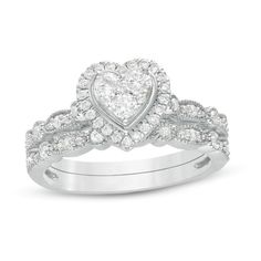 a heart shaped diamond engagement ring set