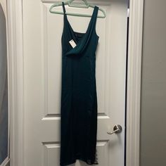 Brand New Zara Dress With Tag Bodycon Midi Slip Dress, Bodycon Midi Length Slip Dress, Green Midi Length Sleeveless Dress For Night Out, Green Midi-length Slip Dress For Party, Green Midi Length Slip Dress For Party, Zara Green Sleeveless Midi Dress, Green Sleeveless Midi Dress For Evening, Green Sheath Dress For Date Night, Green Midi Length Dress For Night Out