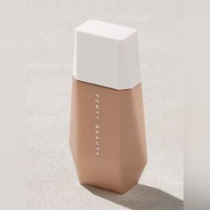 A Blurring Skin Tint That Delivers Smooth, Instantly Blurred Skin In Just A Few Easy Drops. This Light To Medium Coverage Foundation. 11 - Medium With Neutral Undertones New In Box Never Used Fenty Beauty Skin Tint, Fenty Eaze Drop, Fenty Beauty Makeup, Medium Coverage Foundation, Skin Tint, Neutral Undertones, Benzoic Acid, Cool Undertones, Beauty Cream