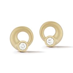 Whirl Diamond Circle Stud Earrings How To Clean Gold, Clean Gold Jewelry, Yellow Gold Stud Earrings, Earrings With Diamonds, Hoops Silver, Circle Stud Earrings, Hammered Hoop Earrings, Open Hoop Earrings, Circle Earrings Studs