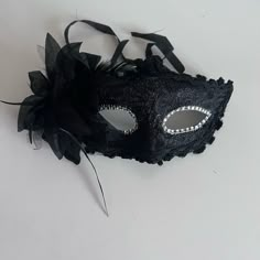 Sexy Masquerade Mask Black With White/Silver Rhinestones New With Tags Elastic Adjustable For Custom Comfort Open To Offers Prom Dresses For Masquerade, Black Tulle Mask, Black Swan Masquerade Mask, Dark Masquerade Mask, Black Masquerade Mask Aesthetic, Silver Masquerade Dress, Elegant Masquerade Mask With Rhinestones For Party, Elegant Rhinestone Masquerade Mask For Party, Carnival Rhinestone Masquerade Mask