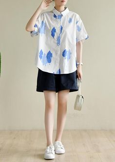 Women white print Wardrobes lapel Button Down summer tops

 Materials used: cotton blended

Measurement:Size 3XL/BUST-116cm   
Shoulder 50cm / 19.5"
Sleeve length 19cm / 7.41"
bust 116cm / 45.24"
length front 69cm / 26.91"
length back 71cm / 27.69"



Size 4XL/BUST-120cm   
Shoulder 51cm / 19.89"
Sleeve length 20cm / 7.8"
bust 120cm / 46.8"
length front 70cm / 27.3"
length back 72cm / 28.08"



We ship worldwide.

Tracking numbers provided for all orders. Printed Half Sleeve Summer Blouse, Summer Printed Half Sleeve Blouse, Casual Collared Blouse For Summer, Casual Collared Summer Blouse, Summer Cotton Blouse, Half Sleeve, Summer Cotton Blouse With Half Sleeves, Casual Summer Collared Blouse, White Half Sleeve Shirt For Summer, Summer Half Sleeve Cotton Blouse