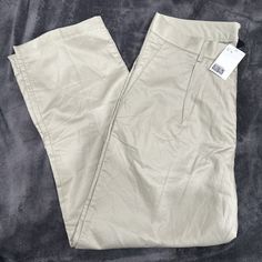 H&M Brand New Linen Pants, Khaki Green. Perfect For Summer And Everyday Use. Size 34! Taupe Trousers For Spring, H&m Wide Leg Pants For Spring Workwear, H&m Ankle-length Spring Pants, H&m Spring Ankle-length Pants, H&m Beige Bottoms For Workwear, H&m Beige Bottoms For Spring, Beige H&m Bottoms For Work, Fitted Beige Bottoms From H&m, H&m Beige Spring Bottoms