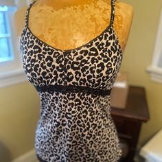 Size Large Slightly Stretchy Button Front With Elastic Loop Closures 26” Long 15” Flat Pit To Pit Adjustable Spaghetti Straps 95% Rayon 5% Spandex New With Tag No Flaws Long Sleeve Night Gown, Nightgown Sets, Sleepwear Dress, Pajama Dress, Brown Leopard, Floral Short, Womens Bras, Pink Polka Dots, Large Size Dresses