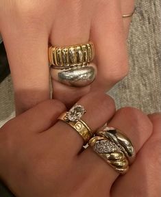 Looks Hip Hop, Mixed Metal Rings, Mia 3, Ring Stack, Dope Jewelry, Chunky Jewelry, Funky Jewelry