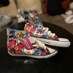 Brand New, Never Worn Airwalk Floral Sneakers Women Size 10 Airwalk Shoes, Floral Sneakers, Shoes Air, Sneakers Women, Sneaker Brands, Womens Shoes Sneakers, New Color, Pink Blue, Womens Sneakers