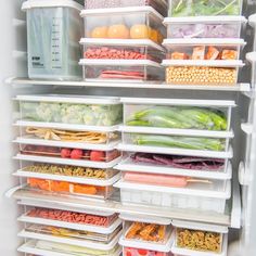 Food Storage Organizer Container with Lid - Wnkrs Flat Organization, Freezer Organization, Food Storage Organization, Freezer Storage, Kitchen Organisation, Refrigerator Organization, Refrigerator Storage, Food Box, Fridge Organization