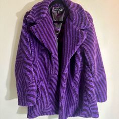 Dolls Kill X Willy Wonka Faux Fur Jacket Size Small 100% Polyester Dry Clean Only Discreet Hook And Eye Closures. Never Worn, Brand New! Soooo Comfortable & Soft, I Just Haven’t Found The Right Occasion To Wear It. Pet Free & Smoke Free Home. Purple Fur Jacket, Purple Faux Fur Outerwear For Fall, Purple Faux Fur Coat For Winter, Winter Purple Faux Fur Coat, Purple Faux Fur Outerwear For Winter, Purple Faux Fur Winter Outerwear, Purple Fur Coat For Fall, Winter Purple Faux Fur Outerwear, Purple Outerwear With Faux Fur Lining For Fall