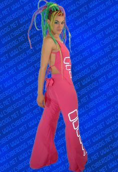 Sewing Ideas Clothes, Pastel Punk, Cyberpunk Fashion, 90s Hairstyles, Funky Outfits, Rave Wear, Japanese Street Fashion, Fall Fashion Trends, After Dark