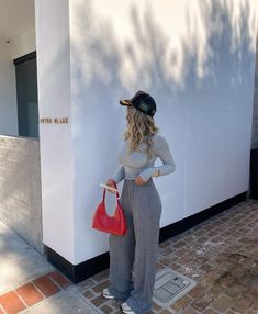 Cute Fall Lounge Outfits, Travel Pov, Night Dinner Outfit, Maximalist Outfit, Cute Outfits Casual, 4 Princess, Feeling Blessed, Book Exchange, Causal Outfits