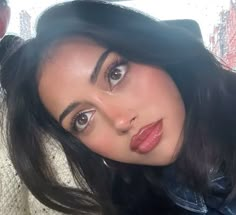 Olive Skin Tone Makeup Looks, Makeup Looks Big Nose, No Makeup Models, Eye Makeup For Brown Eyes Natural, Cindy Kimberly Glasses, Latina Makeup On Brown Skin, Makeup Inspo Eyeliner, Berry Toned Makeup, Girl Next Door Makeup Look