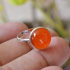 Natural Carnelian Ring, 925 Sterling Silver Ring, Carnelian 11x11mm Round Shape Silver Ring, Handmade Ring, Gemstone Ring, Gift Ideas ---------------------------------------------------------------------------------------------------------------------------------------------------- Metal: Solid 925 Sterling Silver Stone Detail : Natural Carnelian Size-11x11 mm Shape-Round Cabochon -------------------------------------------------------------------------------------------------------------------- Ring Gift Ideas, Ametrine Ring, Friendship Rings, Carnelian Ring, Labradorite Ring, Ring Photos, Ring Gemstone, Rings Simple, Ring Handmade