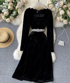 Black velvet A line dress black fashion dressFabric: velvetColor: picture colorSize(cm): S, M, LS length 103 bust 74-86 waist 70-80 sleeve length 62M length 104 bust 78-90 waist 74-84 sleeve length 63L length 105 bust 82-94 waist 78-88 sleeve length 64&ltp&gtFor more pictures and videos of dress, please contact us, thank you.&lt/p&gt&ltbr/&gt Black Velvet Dress Aesthetic, Elegant Velvet Midi Dress For Fall, Elegant Velvet Midi Dress For Winter, Velvet A-line Dress For Winter, Elegant Black A-line Velvet Dress, Elegant Black Velvet Dress For Winter, Elegant Black Velvet Winter Dress, Elegant Black Velvet Cocktail Dress, Black Velvet Dress For Winter